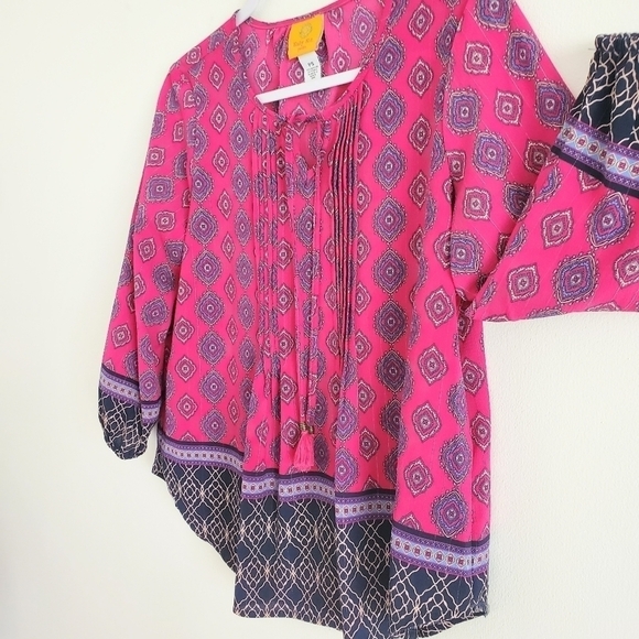2/$35 SALE RUBY Rd Boho Peasant  Deep Pink flowy sleeve blouse. Size PS LIKE NEW - Picture 3 of 10